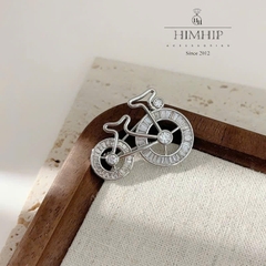 Trâm, Ghim Cài Áo HimHip HKCC Xe Đạp Nhỏ Cổ Điển 3.7x2.7cm