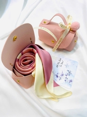 Set Quà Valentine 8/3 HimHip Khăn Lụa Vuông 70*70 Kèm Túi Thiệp - 90