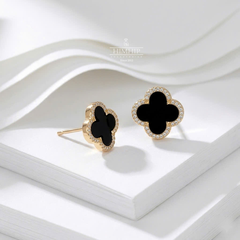 Khuyên Tai Nụ HimHip HKCC Mặt Cỏ Bốn Lá May Mắn 1.3cm