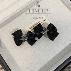 Kẹp Mỏ Vịt HimHip HKCC Nơ Nhỏ Đính Bướm Phale Lấp Lánh 3.3x8.3cm