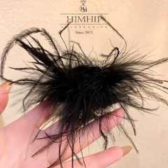 Kẹp Càng Cua HimHip Composite Đính Chùm Lông Vũ Sang Trọng 6 Răng Lõi 3.4*3.8cm