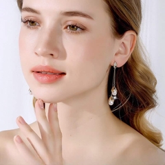 Khuyên Tai Dài HimHip Sợi Mảnh Hạt Tròn Quý Phái HKCC Mix Hạt Giả Trai 6cm