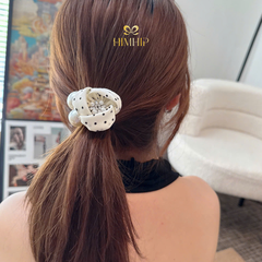 Dây Buộc Tóc HimHip Hoa Trà Chấm Bị Nụ Đá Phale 6x4.5cm