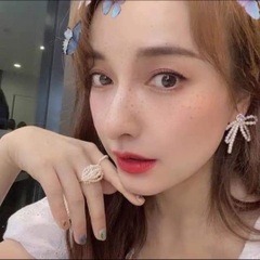 Khuyên Tai Bản To HimHip Hình Nơ Quý Phái HKCC Mix Hạt Giả Trai 4.8cm