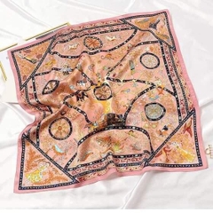 Set Quà HimHip Khăn Lụa Cao Cấp 65x65cm & Cài Áo Kèm Túi Hộp Thiệp - 127