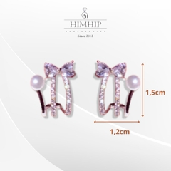 Khuyên Tai Nụ HimHip Vòng Xoắn Thắt Nơ Sang Trọng HKCC Đính Phale, Ngọc Trai 1.2x1.5cm