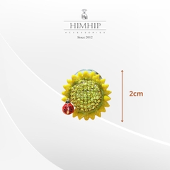 Pin Cài Áo HimHip Hoa Hướng Dương Bọ Đỏ Xinh Xắn HKCC Đính Phale 2*2cm
