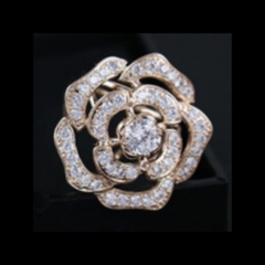 Set Quà HimHip Khăn Lụa Vuông 70x70cm & Cài Khăn, Cài Áo, Khuyên Tai Kèm Túi Hộp Thiệp - 601