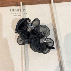 Kẹp Càng Cua HimHip Composite Hoa Trà Vải Phối Nụ Phale 8x3.5cm