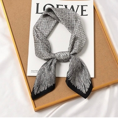 Khăn Lụa Cao Cấp HimHip 65x65cm Khăn Quàng Quà Tặng Khăn - 34