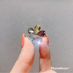 Pin Cài Áo HimHip Hoa 5 Cánh Nhiều Màu Sang Trọng HKCC Đính Phale 2*2cm