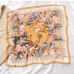 Set Quà HimHip Khăn Lụa Vuông 70x70cm & Cài Áo Kèm Túi Hộp Thiệp - 488