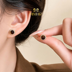 Khuyên Tai Nụ HimHip HKCC Đá Nâu Mắt Mèo Viền Phale 1cm