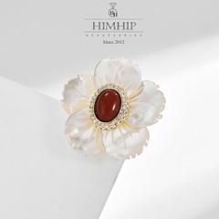 Pin Cài Tự Hít HimHip Hoa Mai Nụ Đỏ Sang Trọng HKCC Mix Khảm Trai 2.5cm