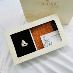 Set Quà HimHip 20/11 Khăn Lụa Dài & Cài Áo Kèm Túi Hộp Thiệp - 1122