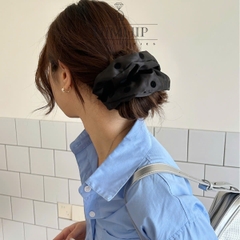 Scrunchies Tag HimHip Vải Trơn Chấm Bi Nhung ~17cm