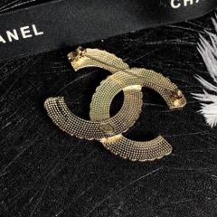 Trâm, Ghim Cài Áo Chanel Đá Phale Mix Ngọc Trai Cao Cấp 3.6*5cm