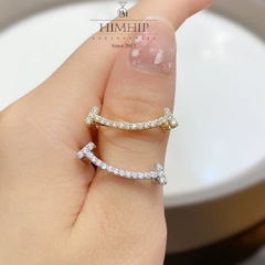 Trâm, Ghim Cài Xiên HimHip Mặt Cười Sang Trọng HKCC Đính Phale 0.5x2.3cm