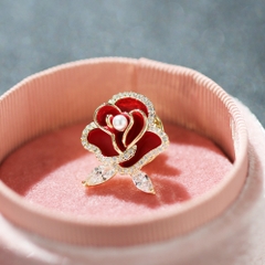 Pin Cài Áo HimHip Hoa Hồng Nhụy Trai Sang Trọng HKCC Đính Phale 2cm