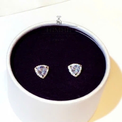 Khuyên Tai Nụ HimHip Tam Giác Reuleaux Sang Trọng HKCC Đính Phale 1x1cm