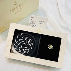 Set Quà HimHip Khăn Lụa Vuông 70*70cm & Cài Áo Kèm Túi Hộp Thiệp - 1135