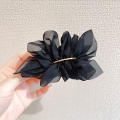 Kẹp Bấm HimHip Phối Vải Voan Sang Trọng 9x9cm