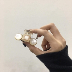 Kẹp Càng Cua HimHip Composite Mặt Đá Viền Vàng Thanh Lịch 8 Răng 5cm