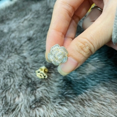 Pin Cài Áo HimHip Hoa Hồng Viền Đá Nữ Tính HKCC Đính Phale 2cm