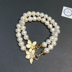 Vòng Tay HimHip Trai Thật Khóa Mặt Hoa 4 Cánh Nhụy Phale Sang Trọng 18cm - Trắng