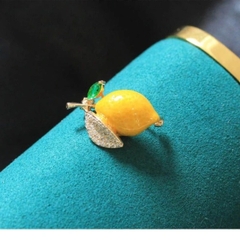 Trâm, Ghim Cài Áo Nhỏ HimHip Quả Chanh Vàng Đáng Yêu HKCC Đính Phale 1,5*2,4cm