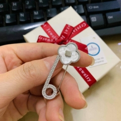 Trâm, Ghim Cài Kim Băng HimHip Hoa 4 Lá Khảm Trai May Mắn HKCC Đính Phale 4cm