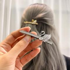 Kẹp Bấm HKCC Đính Đá Phale Thiên Nga Sang Trọng 7cm