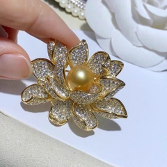Trâm, Ghim Cài HimHip Hoa Sen Nhụy Trai Sang Trọng HKCC Đính Phale 4*5cm