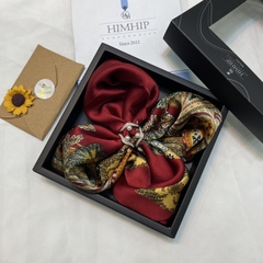 Set quà tặng khăn lụa vuông khổ 70 kèm cài khăn- 261 (  ( combo đã kèm thiệp, giá bao gồm túi hộp)
