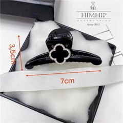 Kẹp Càng Cua HimHip Composite Cỏ 4 Cánh May Mắn Phối Viền Phale Sang Trọng