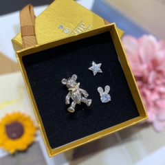 Set Quà Valentine HimHip Ghim Cài BearBrick Kèm Túi Hộp Thiệp - 256