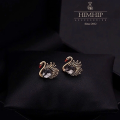 Pin Cài Cúc HimHip HKCC Thiên Nga Phale Đen Quý Phái 1.5x1.5cm