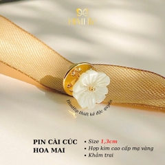 Pin Cài Áo HimHip Hoa Mai Khảm Trai Nhỏ Thanh Lịch HKCC Mix Trai 1.3cm