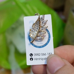 Pin Cài Áo HimHip Chiếc Lá Thanh Lịch HKCC Đính Phale 1x2cm