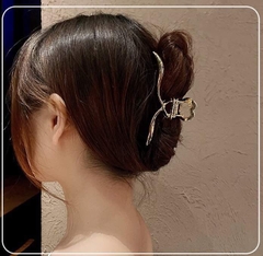 Kẹp Càng Cua HimHip HKCC Xoắn Hình Trái Tim Trơn Thanh Lịch 3x11cm - Loại 2