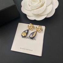 Khuyên tai hợp kim cao cấp cnel giọt nước đen sang trọng 1.3*3cm