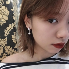 Khuyên Tai Ngắn HimHip Dáng Giọt Nước Thanh Lịch HKCC Mix Ngọc Trai Nước Ngọt 0.8x2.5cm