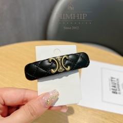 Kẹp Mái Bật HimHip Da Thật Mặt 2C Sang Trọng 8x2.2cm