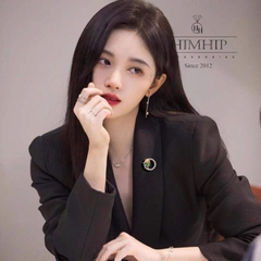 Pin Cài Áo HimHip Viền Tròn Nhành Hoa Vàng Sang Trọng HKCC Mix Trai