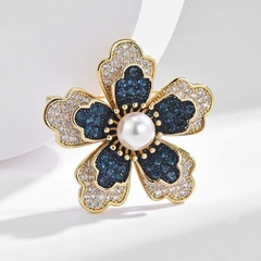 Trâm, Ghim Cài Áo HimHip Hoa 5 Cánh Nhụy Trai Sang Trọng HKCC Đính Đá Sapphire Xanh 4*4cm