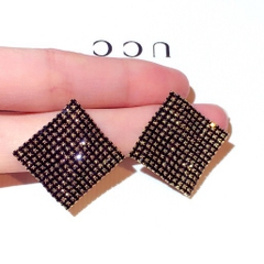 Khuyên Tai Nụ HimHip Hình Thoi Sang Trọng HKCC Đính Phale 3x3cm