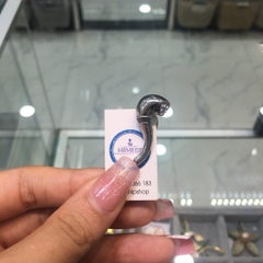 Pin Cài Áo HimHip Tẩu Thuốc Cá Tính HKCC Đính Phale 1.3x2.8cm