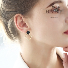 Khuyên Tai Ngắn HimHip 2 Hình Thoi Sang Trọng HKCC Đính Phale 3x2cm