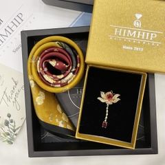 Set Quà Himhip Khăn Lụa Cao Cấp 53*53cm & Cài Áo Kèm Túi Hộp Thiệp - 246