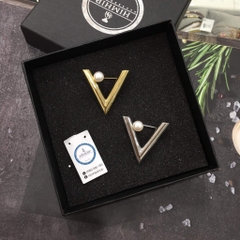 Trâm, Ghim Cài Áo HimHip Chữ V Thanh Lịch HKCC Mix Trai 3,5cm